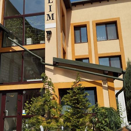 Dalim Hotel Dulibi Kültér fotó